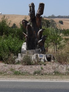 Art Street - Holzfiguren