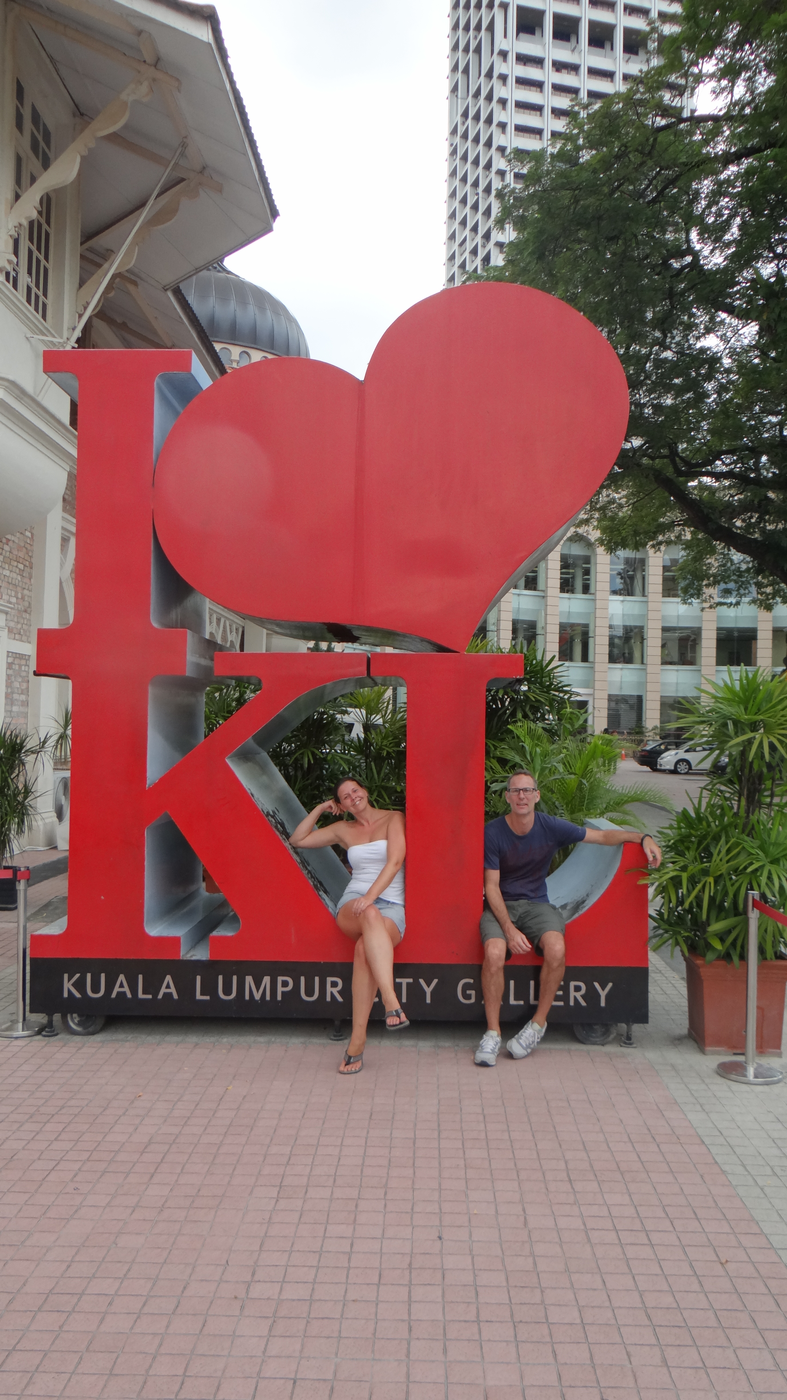 upNaway love KL